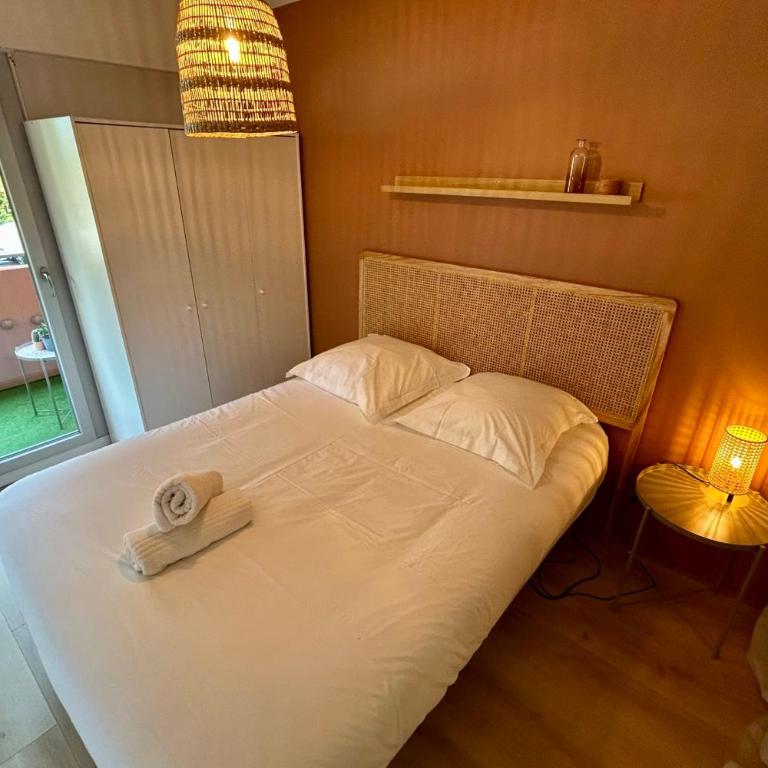 Charming Air-Conditioned Apartment with Terrace & Parking 600 m from the - Apartamento de 1 dormitorio - 8