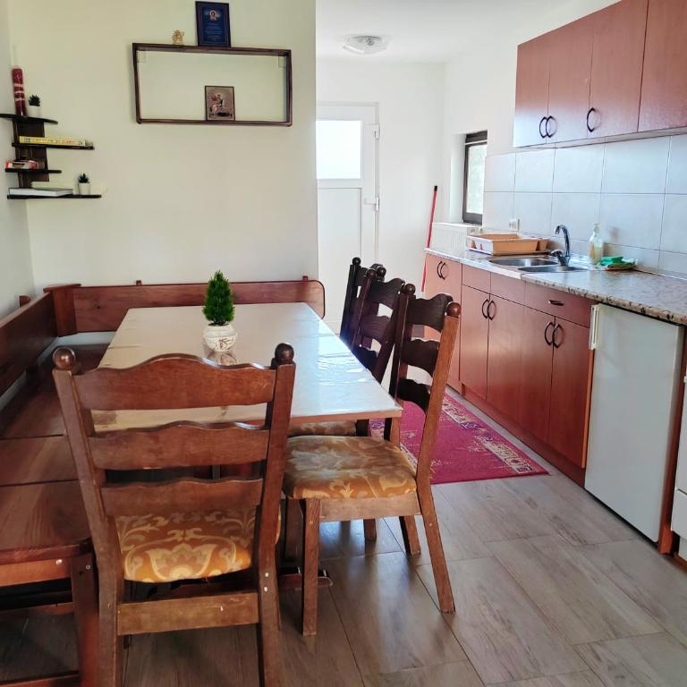 SIMIĆ planinska kuća - Kuća sa 2 Spavaće Sobe - 6