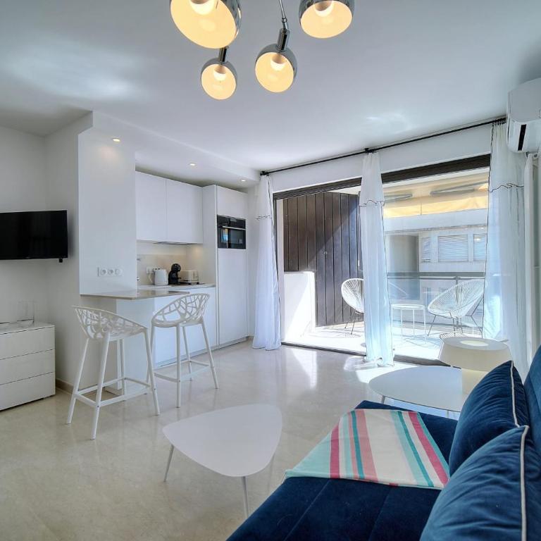 REF 1745 - Cannes Center - Studio for rent - Apartamento - 13