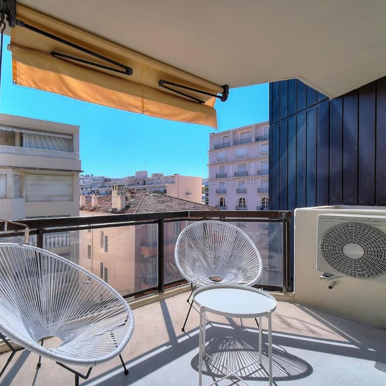 REF 1745 - Cannes Center - Studio for rent - Apartamento - 12