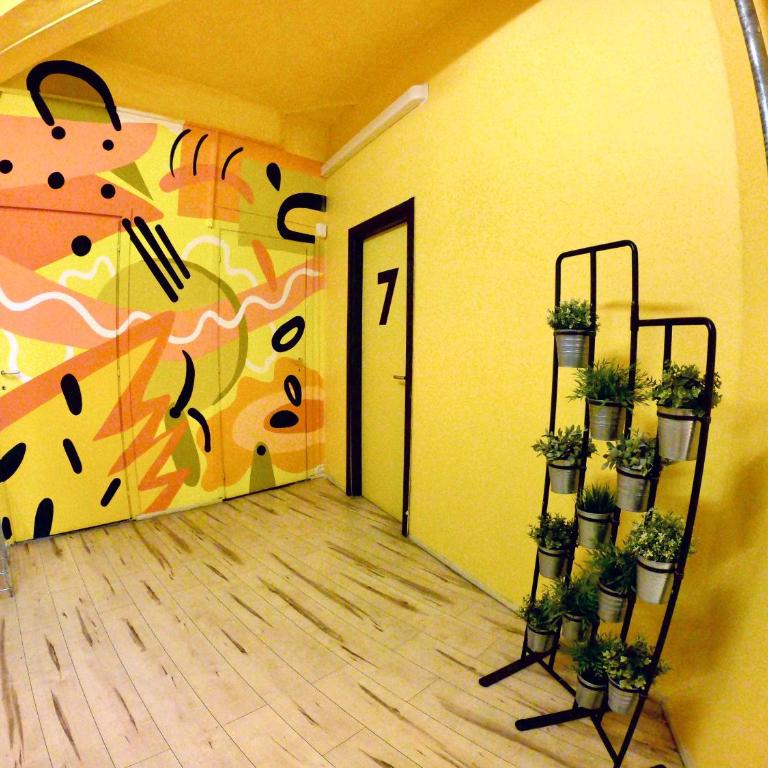 QUO Milano - Posto Letto in Dormitorio Misto con 8 Letti - 7
