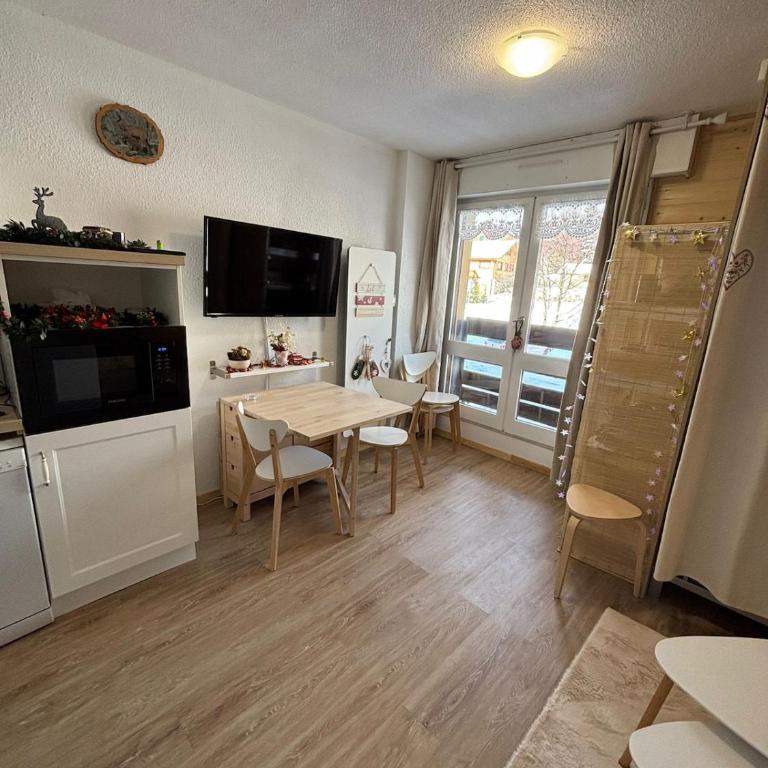 Studio 5 couchages baignoire parking ski - Studio - 1