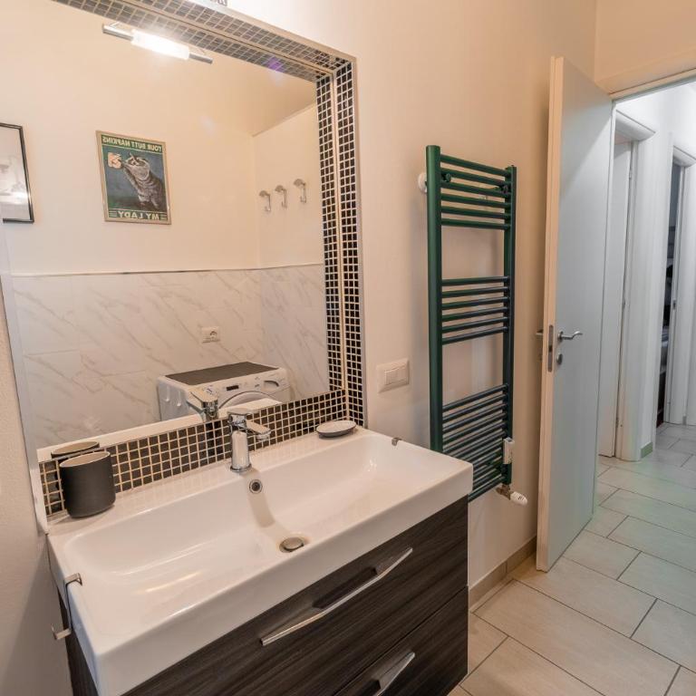 Via Ovada 5 - Appartamento con 1 Camera da Letto - 18