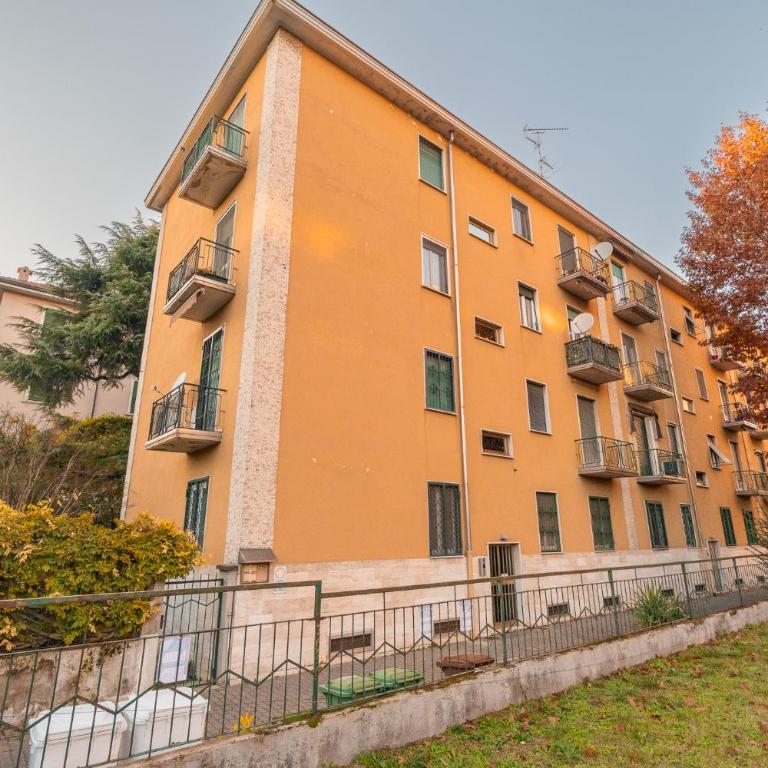 Via Ovada 5 - Appartamento con 1 Camera da Letto - 17