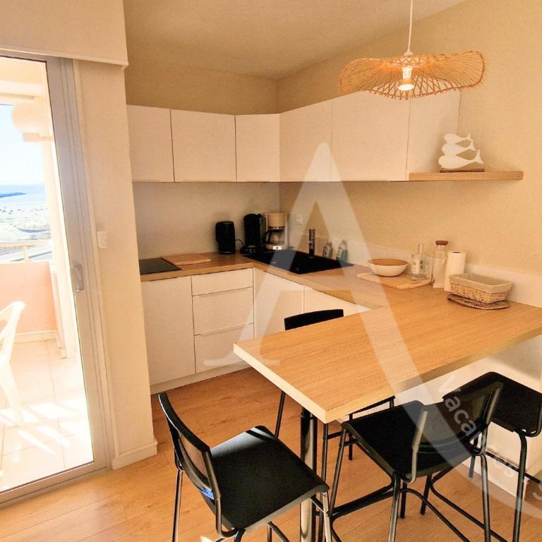 T2 EN 1ERE LIGNE MER AVEC PARKING - Appartement - Vue sur Mer - 6