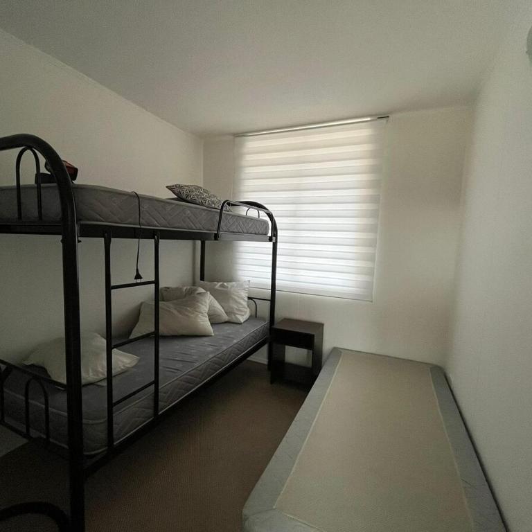 Departamentos a pasos de la playa sector 4 esquina - Three-Bedroom Apartment - 7