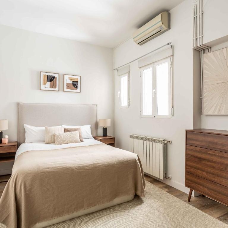 Bright & Spacious 2-BD Apartment in Chueca - Apartment - 8