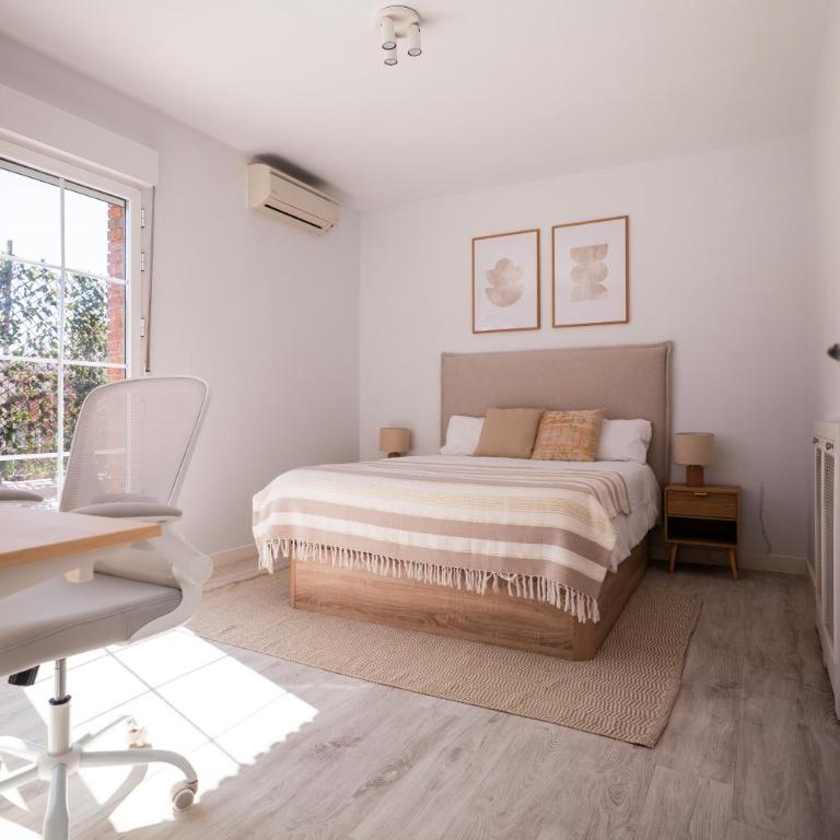 Bright 2BD2BA Apt w Private Terrace - Spacious - Apartment - 8