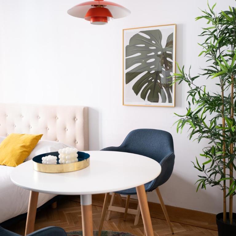 Charming Vintage Studio in trendy Chueca - Apartment - 6