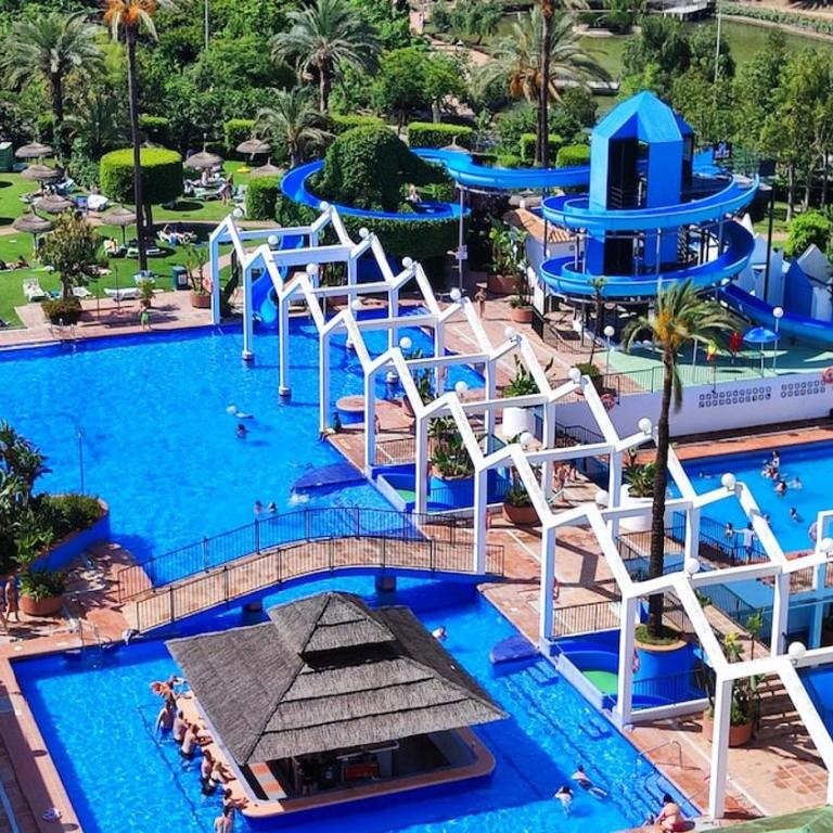 Spacious apartment in Benalbeach - Apartamento de 1 dormitorio - 1