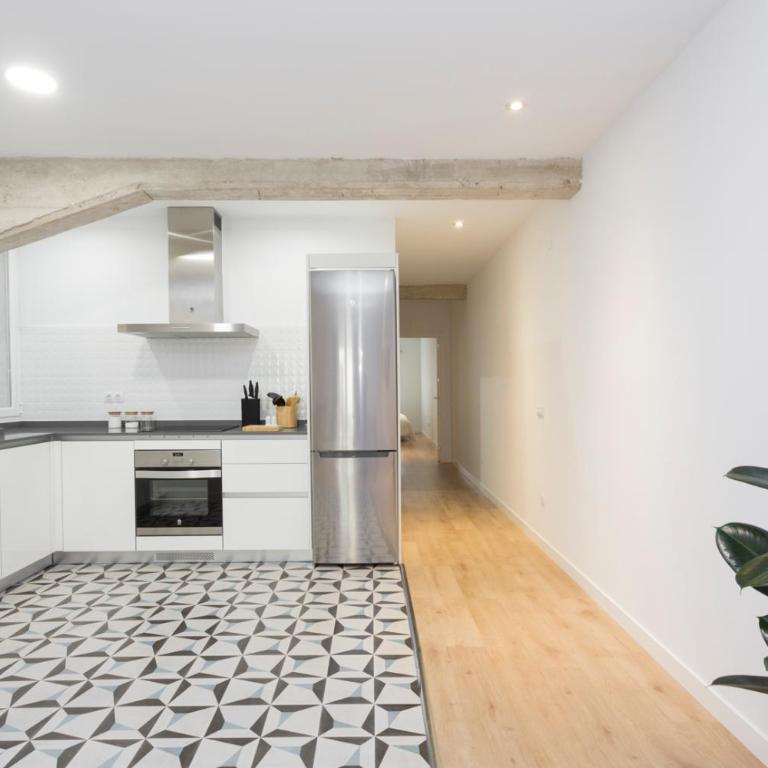 Moderno y Chic 2BR2BA apartmento en Chueca - Apartamento - 11