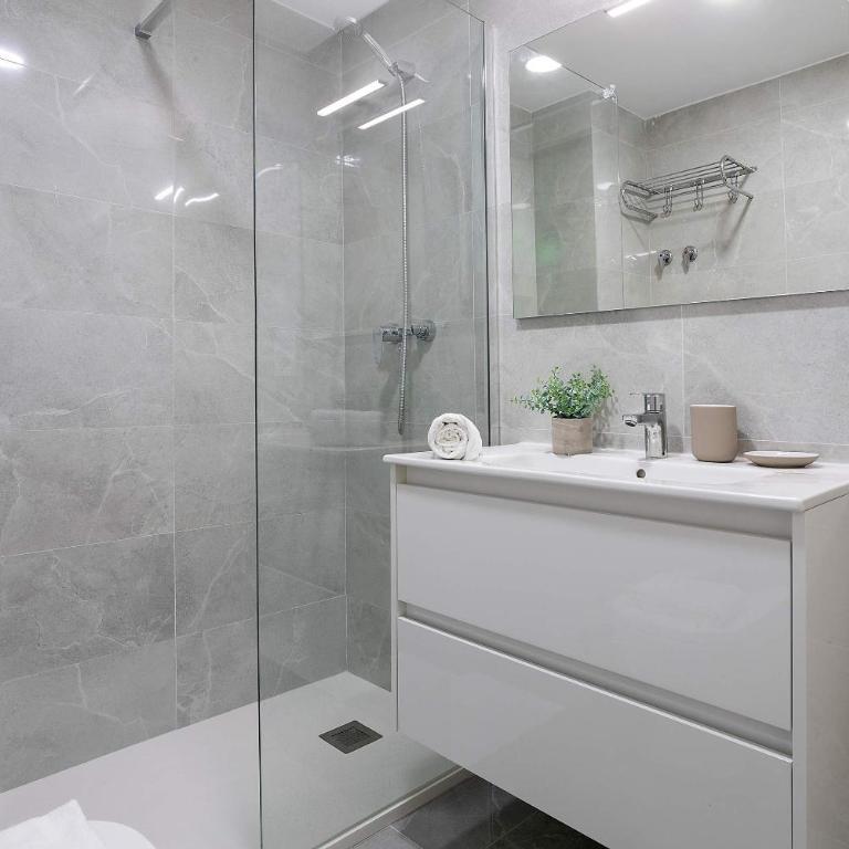 Genteel Home Avenida América Córdoba - Apartamento de 3 dormitorios con balcón - 17