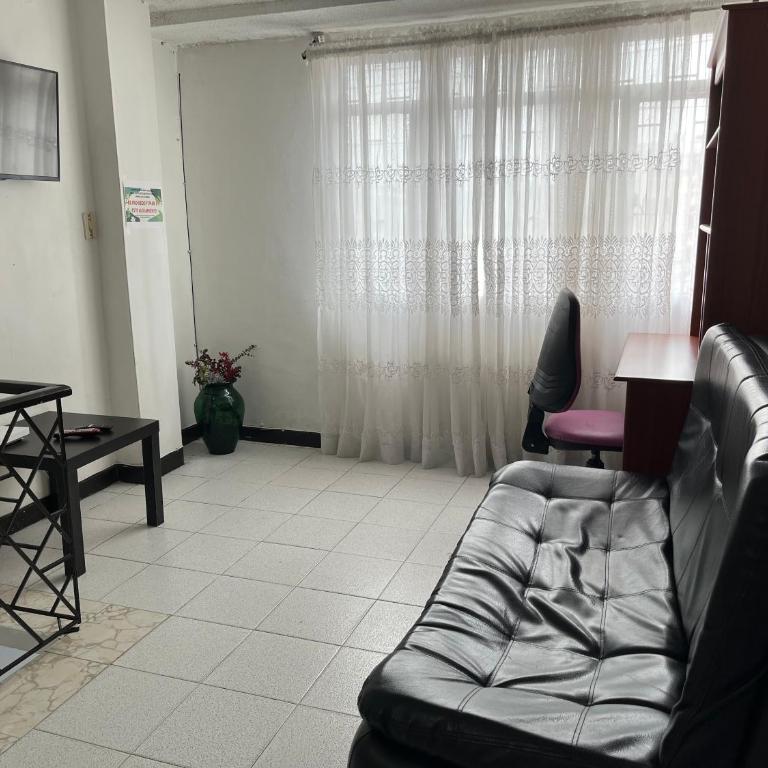 Casa amplia cerca del cc Titan Plaza - Casa de 3 dormitorios - 8