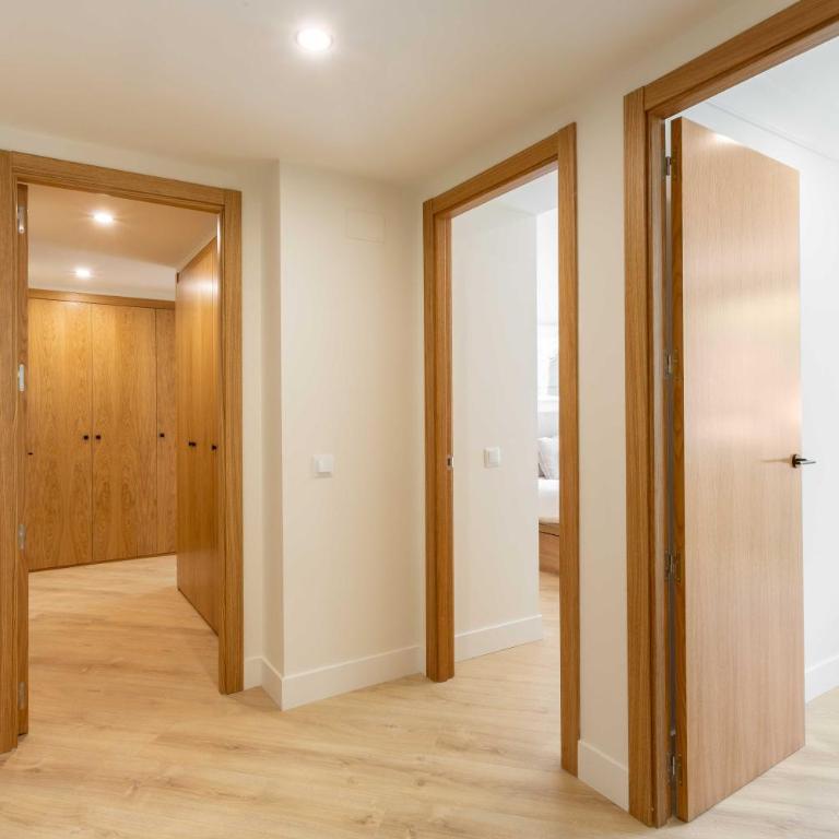 Spacious Urban Elegance in Plaza Castilla - Apartment - 12