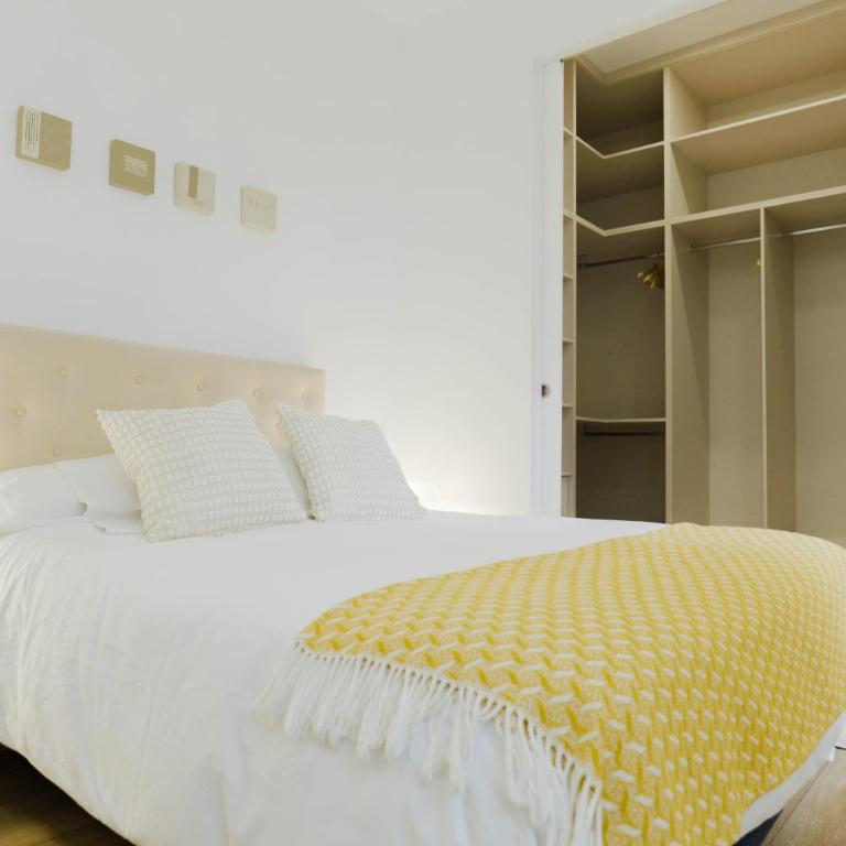 Wonderful 2BR2BA flat overlooking Pedro Zerolo S - Apartment - 18