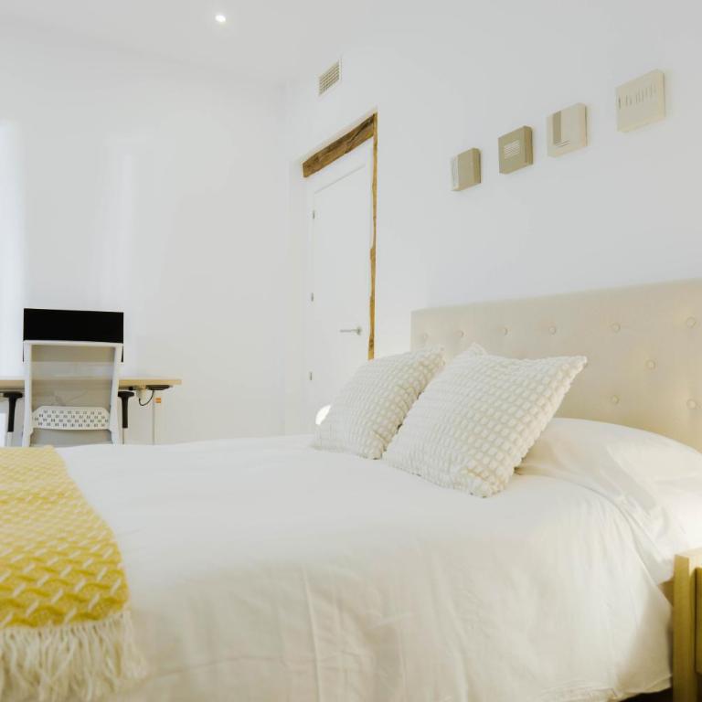 Wonderful 2BR2BA flat overlooking Pedro Zerolo S - Apartment - 10