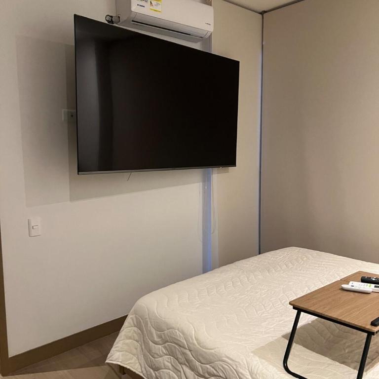 Walking distance to Old city - Two-Bedroom Apartment - 2