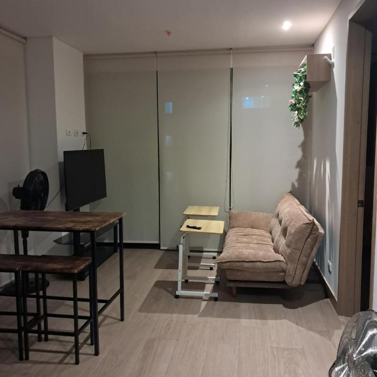 Walking distance to Old city - Two-Bedroom Apartment - 4