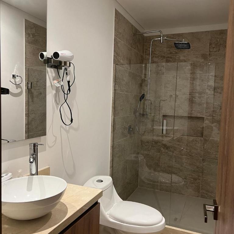 Walking distance to Old city - Two-Bedroom Apartment - 16