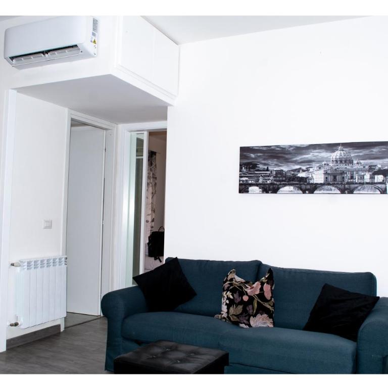 La Sirena - One-Bedroom Apartment - 5