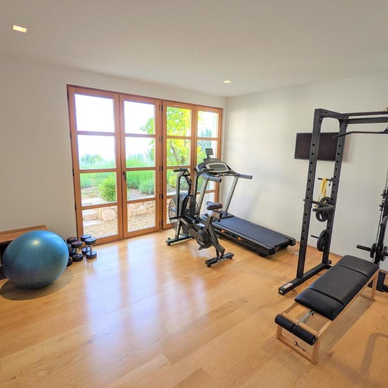 Beautiful villa and pool with sea view - Villa - 5