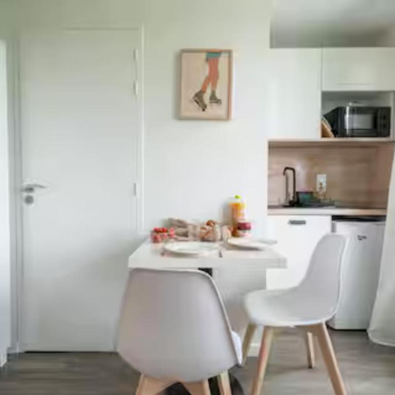 Les studios de l'Albatros - Studio avec Vue sur Jardin - 7