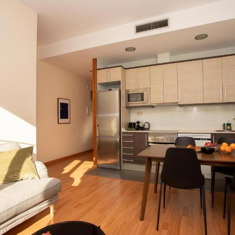 Modern Vista Apartments Eixample - Apartamento de 2 dormitorios con balcón - 3