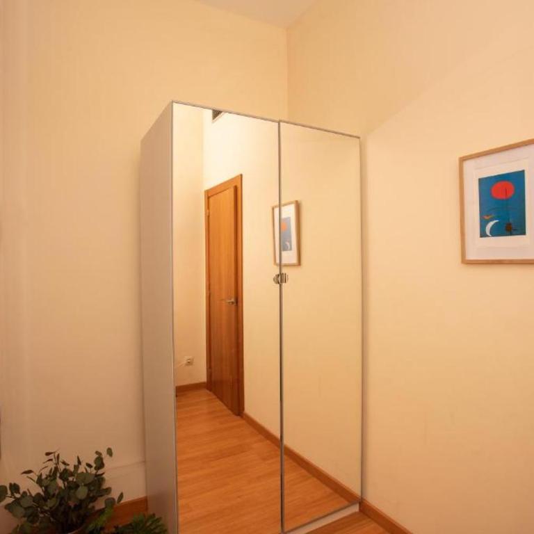 Modern Vista Apartments Eixample - Apartamento de 2 dormitorios con balcón - 8