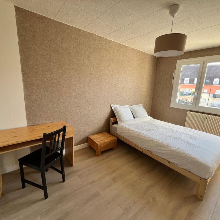 Le Rouge Dijon - Close to BSB - Two-Bedroom Apartment - 12
