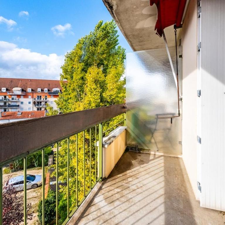 Le Rouge Dijon - Close to BSB - Two-Bedroom Apartment - 14