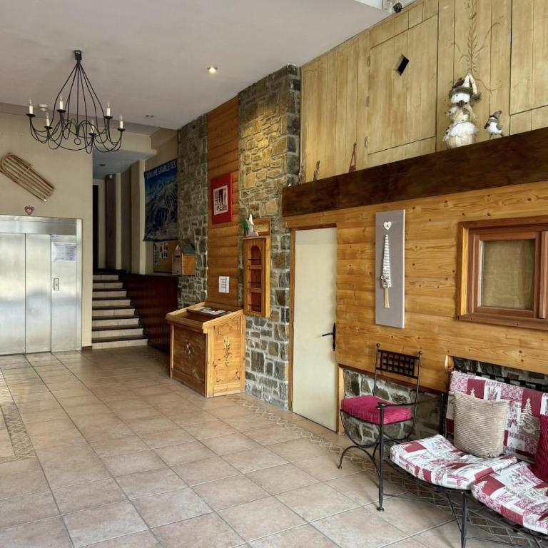 Le Cocon de Lena - hébergement au pied des pistes - One-Bedroom Apartment - 44