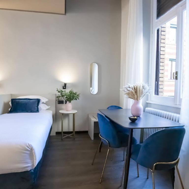 AH - Collezione Brera - Monolocale King Deluxe - 10