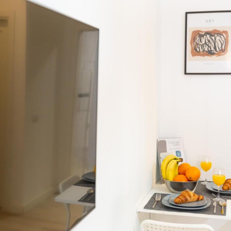 Pizarro Apartments ! - One-Bedroom Apartment - 36