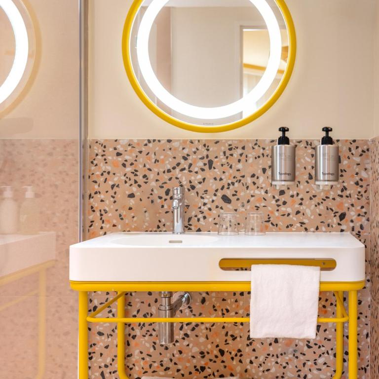 Nice Pam Hotel - Chambre Lits Jumeaux - 4