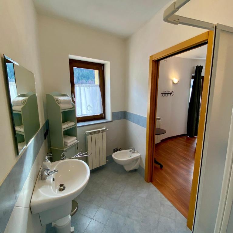 La Casa Dei Nonni - Foresteria - Camera Matrimoniale con Bagno Privato - 4