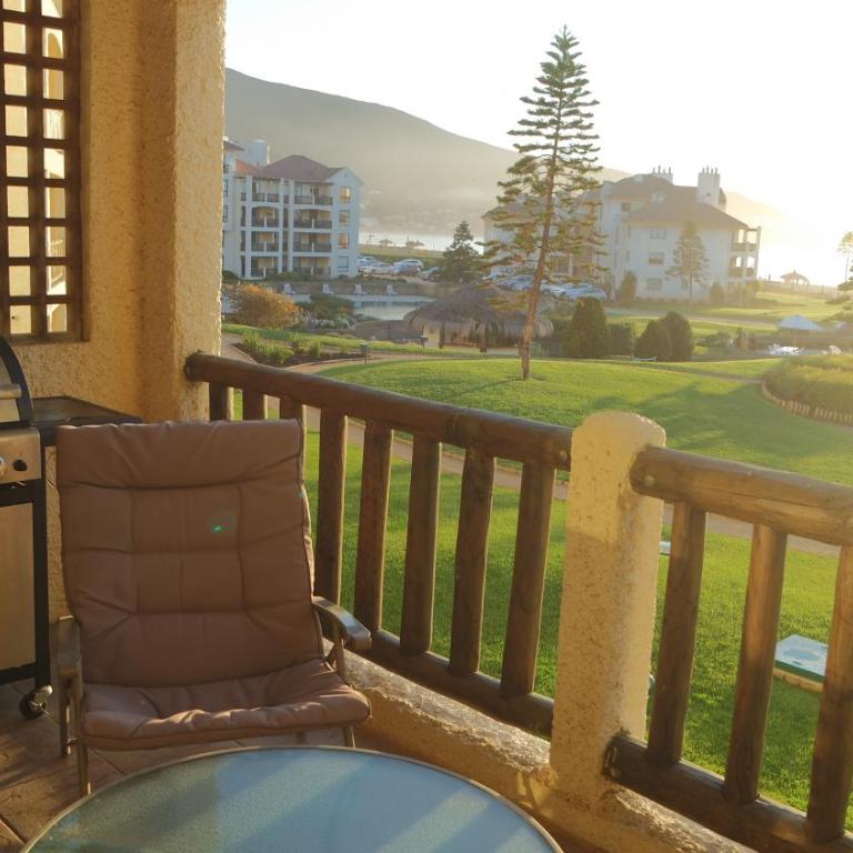 Departamento en Punta Puyai, frente al mar - Two-Bedroom Apartment - 1