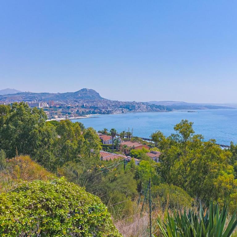 Villa Dedalo, Direct Sea Access - Villa - 18