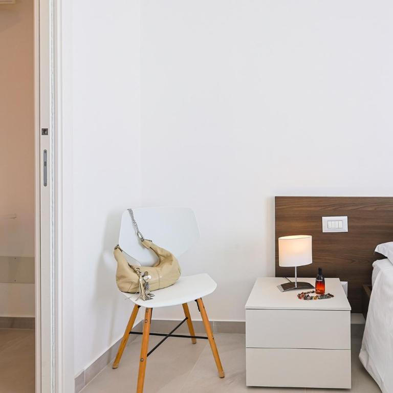 Villa Dedalo, Direct Sea Access - Villa - 23