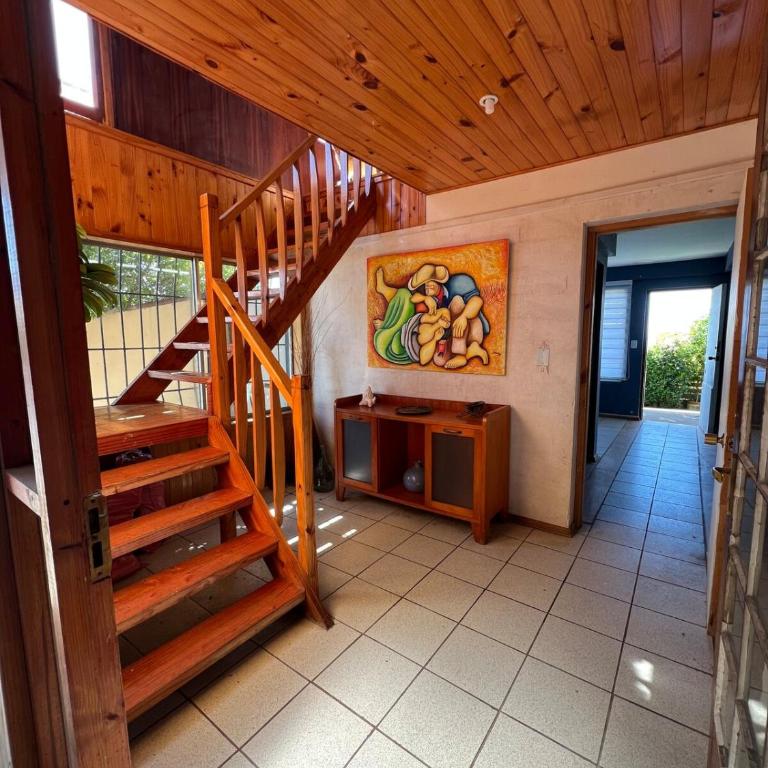 Acogedora casa con hermosa vista en sector muy tranquilo - Four-Bedroom Deluxe Home - Oceanfront - 14