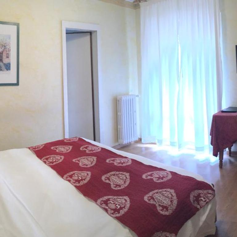 Meuble Villa Neve - Camera Matrimoniale con Letto Supplementare - 3