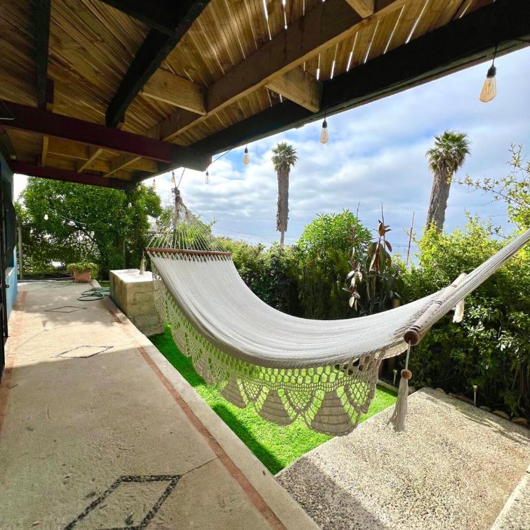 Acogedora casa con hermosa vista en sector muy tranquilo - Four-Bedroom Deluxe Home - Oceanfront - 56