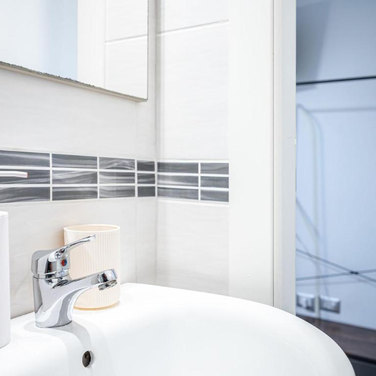 Domus Lodi Urban Stay I Affittacamere - Doppelzimmer mit eigenem Bad - 21