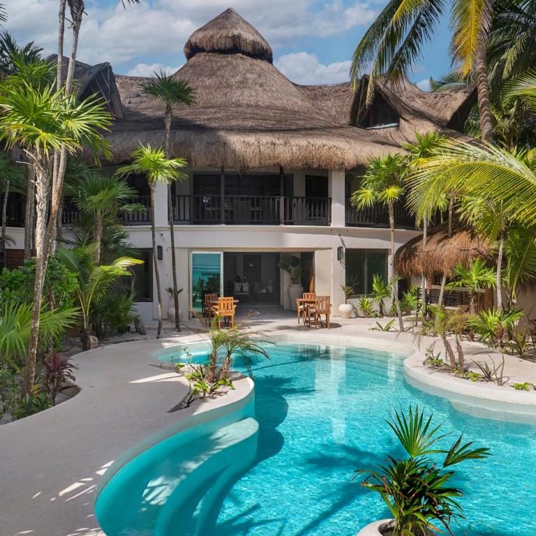9BR Mantaray Hotel Soliman Bay Beachfront villa - Villa - 2