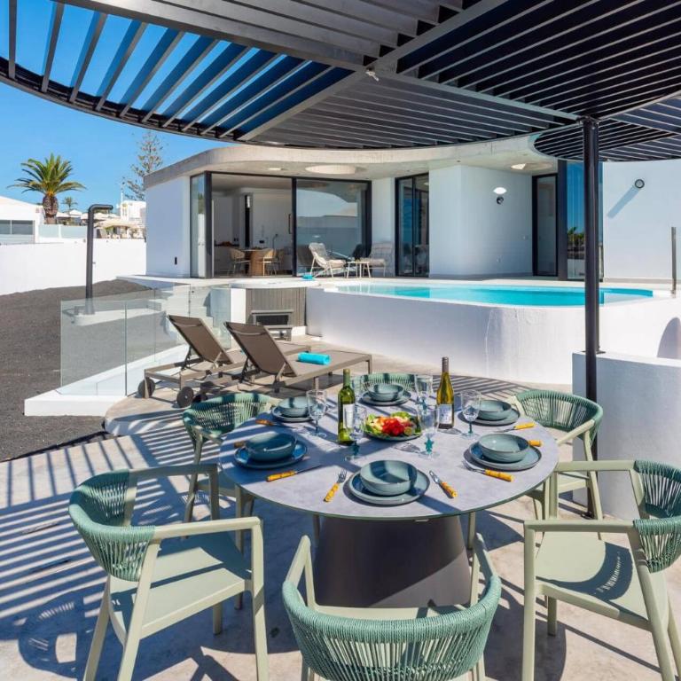 Villa Callao by Villa Plus - Villa - 8