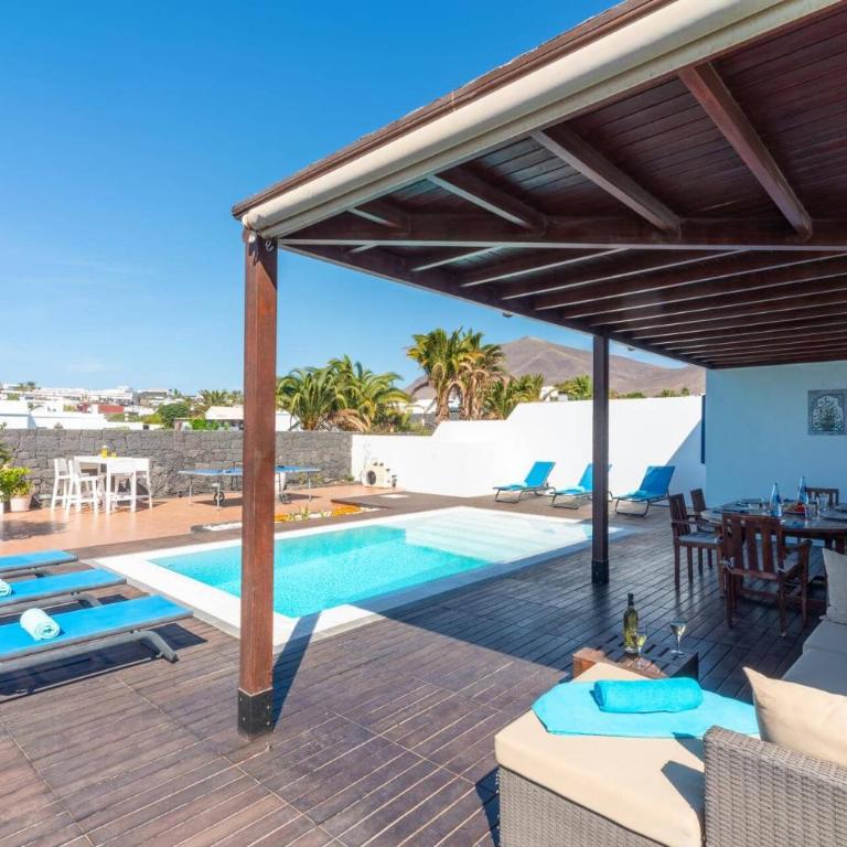 Villa Lemes by Villa Plus - Villa - 3