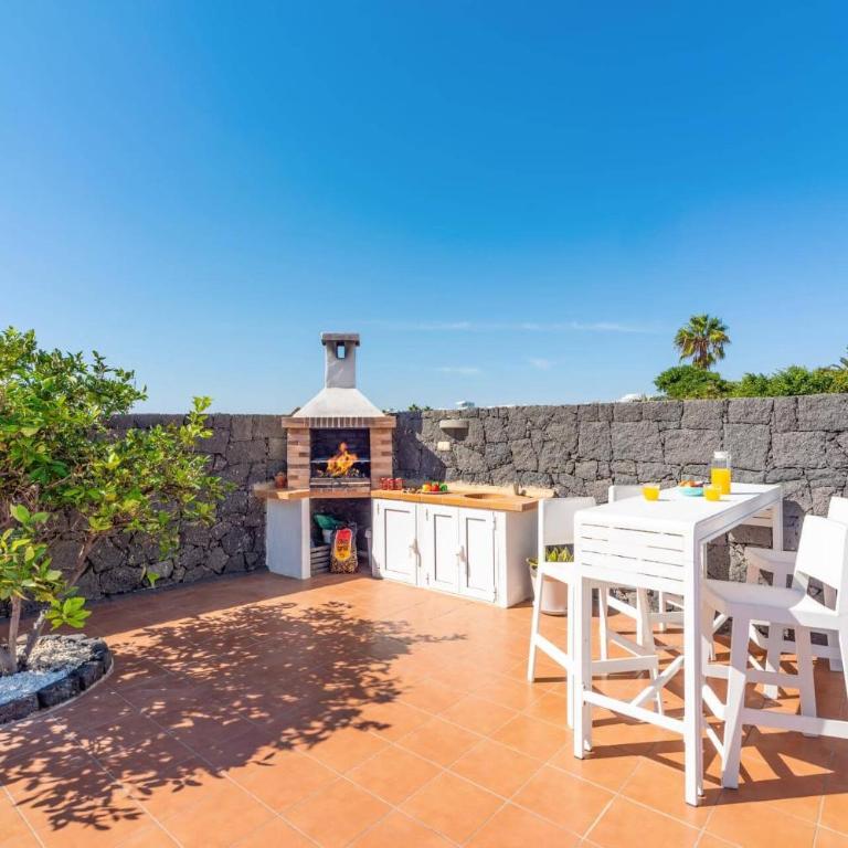 Villa Lemes by Villa Plus - Villa - 10