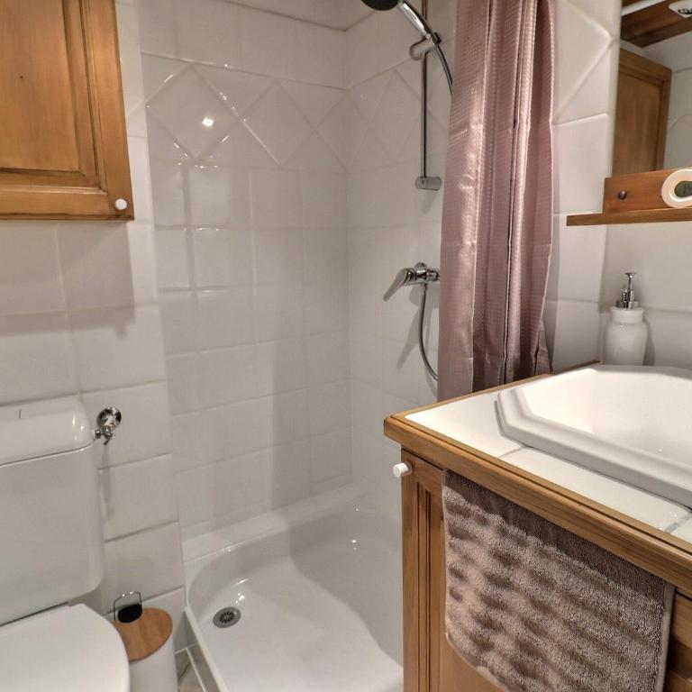 Charmant Duplex 3 Pièces à Méribel - 6 Personnes, WiFi Inclus - FR-1-182-271 - Apartamento - 18