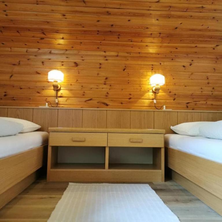 Apartments Steger - Two-Bedroom Apartment with Mountain View - 10