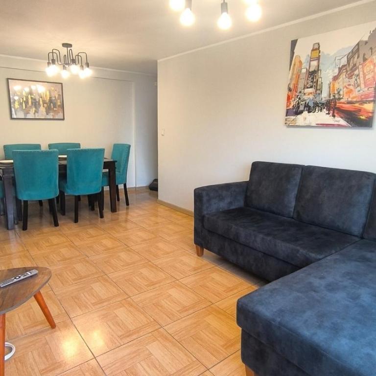 Dpto Cerca al mar - Three-Bedroom Apartment - 12