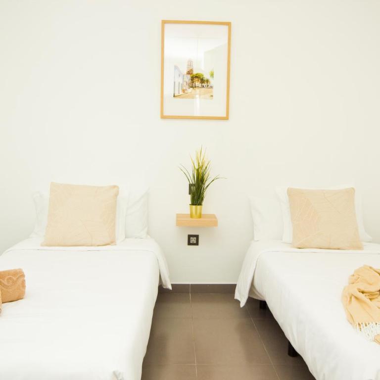 Casa Victoria - By AZ Rentals - Three-Bedroom Villa - 14